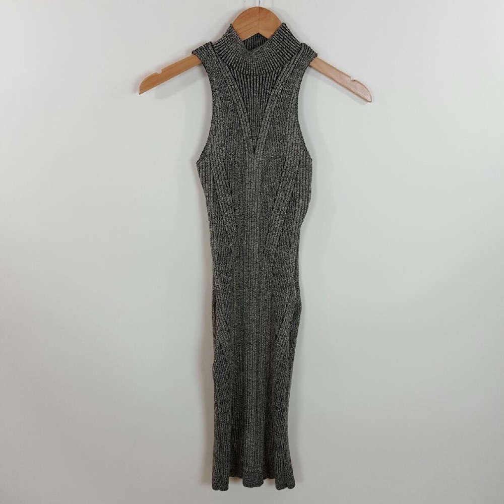 COPY - Gold and black bodycon dress
